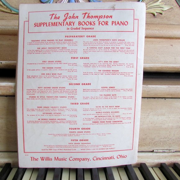 PIANO LESSON BOOK, JOHN THOMPSON'S SECOND GRADE BOOK, WILLIS MUSIC, 1937 VINTAGE - Picture 10 of 11